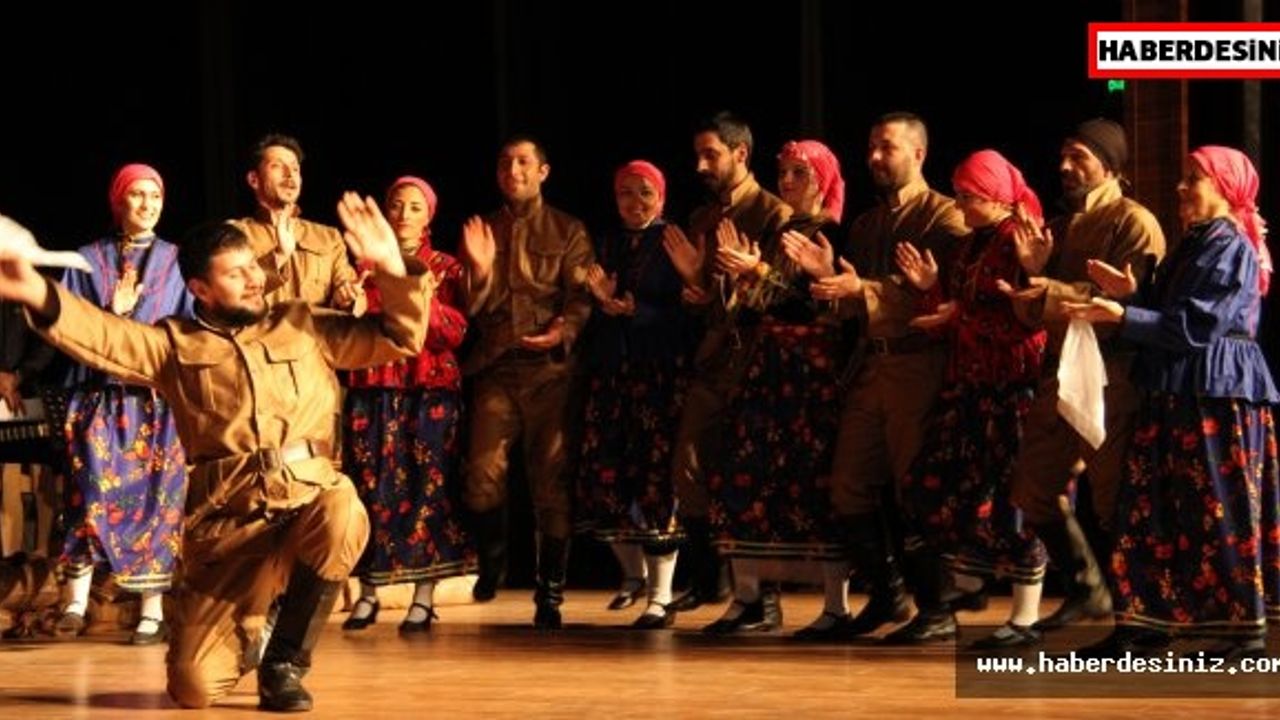 ÇANAKKALE ZAFERİNİN 103. YILDÖNÜMÜ ESENYURT'TA KUTLANDI