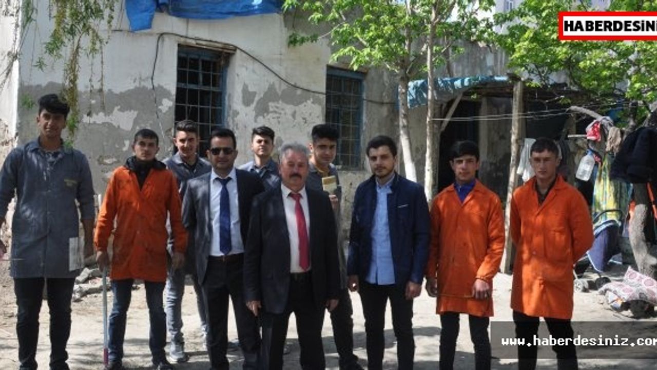 “IĞDIR MESLEKİ VE TEKNİK ANADOLU LİSESİ AİLELERLE BULUŞUYOR