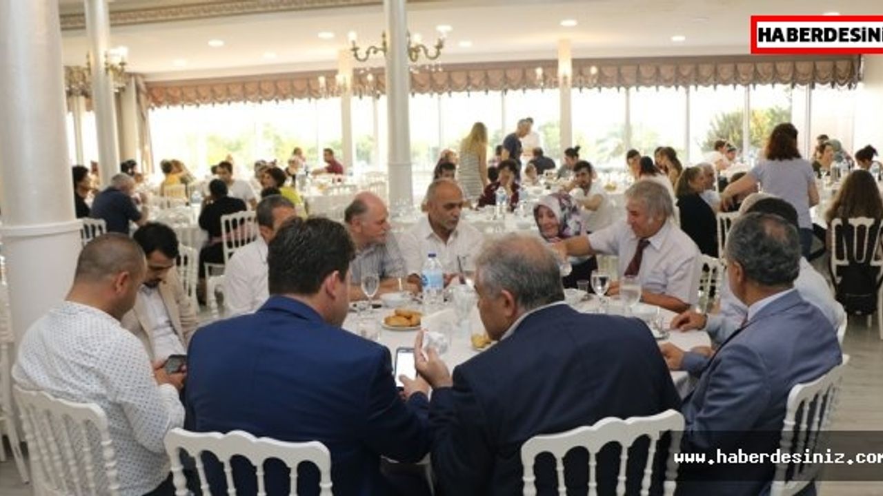 15 TEMMUZ’DA KARTAL’DA ŞEHİT VE GAZİLER ONURUNA YEMEK VERİLDİ