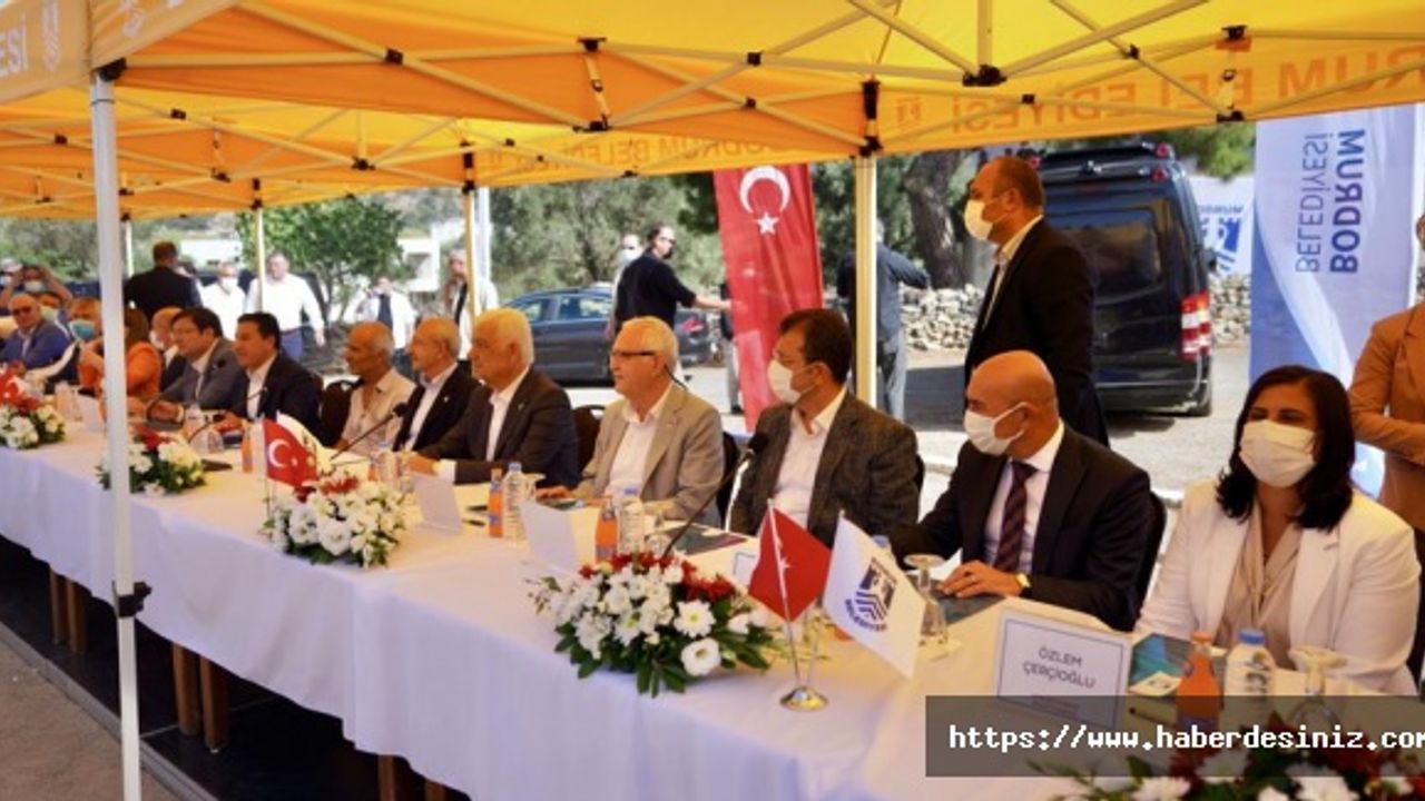 CHP lideri Büyükşehir Başkanları ile Muğla’da