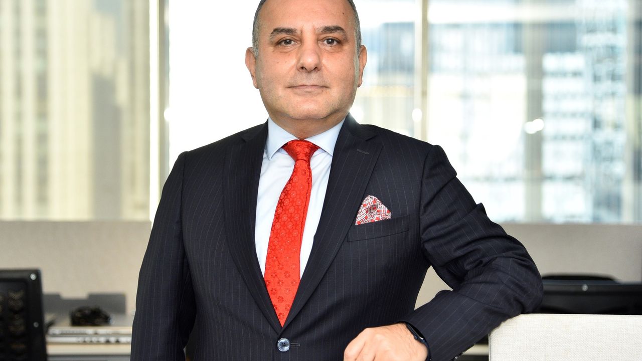 Hatipağaoğlu: Yeni ekonomi modeliyle(!) ülkemiz ekonomisi kötüye gidiyor!