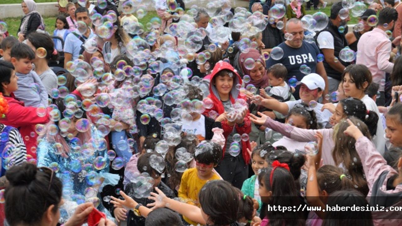 Yaşam Vadisi'nde Çocuk Günü Şenliği