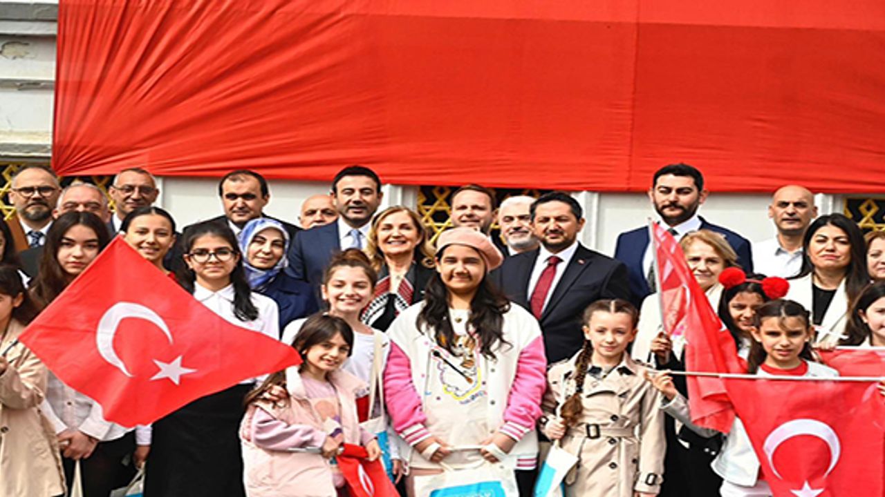 BEŞİKTAŞ BELEDİYESİ,  ANKARA GEZİSİYLE 23 NİSAN COŞKUSUNU TAÇLANDIRDI!