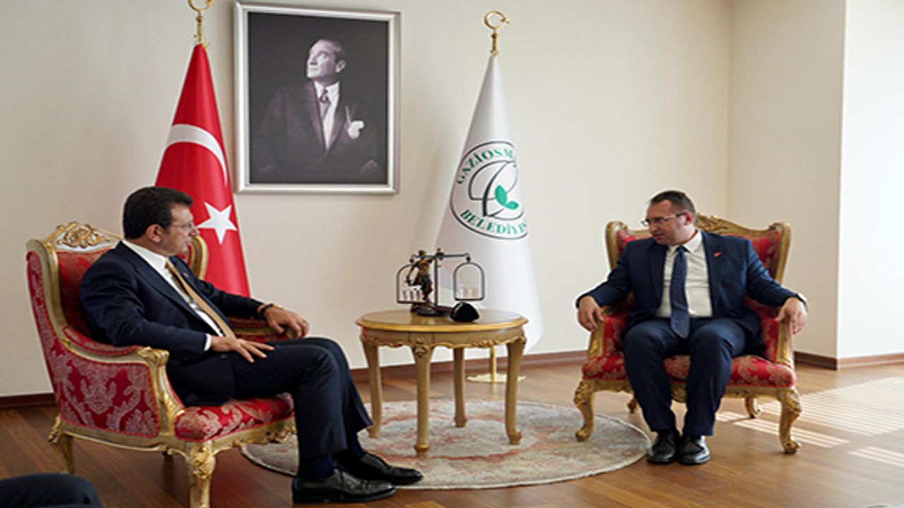 Bahçetepe: "Hizmetle İnsanların Mutluluğunu Sağlamak Esas Başarı"