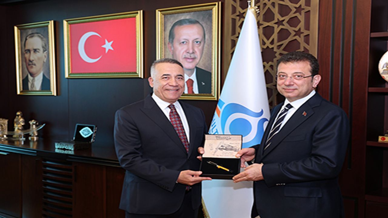 Sultangazi'de İmamoğlu, Başkan Dursun'u Ziyaret Etti