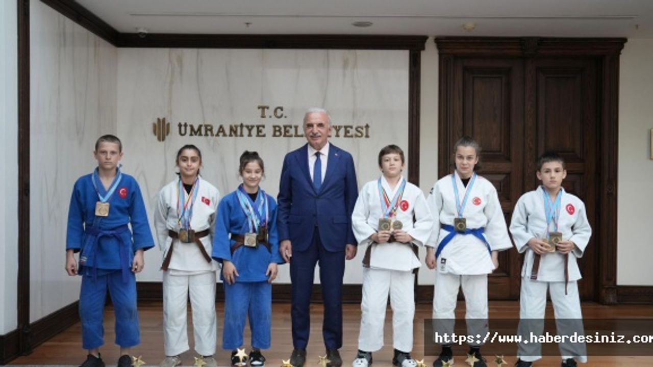 Ümraniye Belediyesi Sporcuları Balkan'da Fırtına Gibi Esti