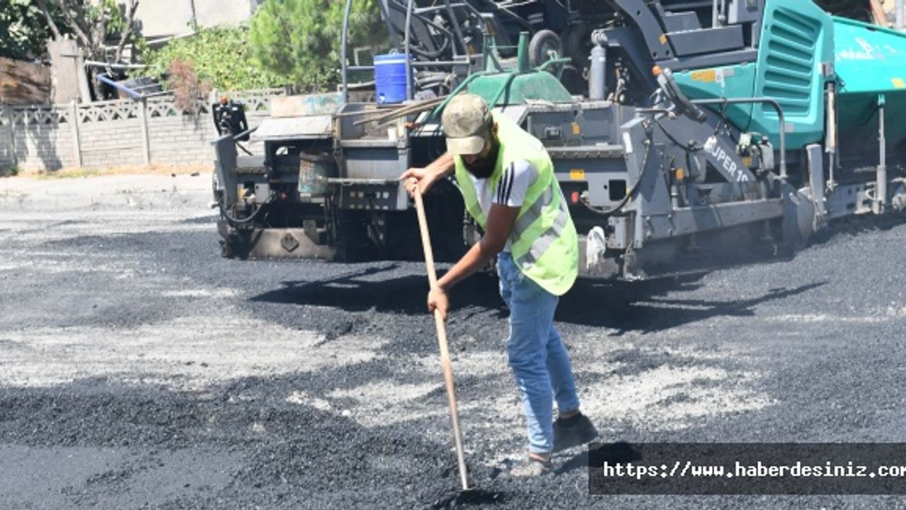 Esenyurt’ta Asfaltlama Çalışmaları Tam Gaz: 50.000 Ton Asfalt Serildi!
