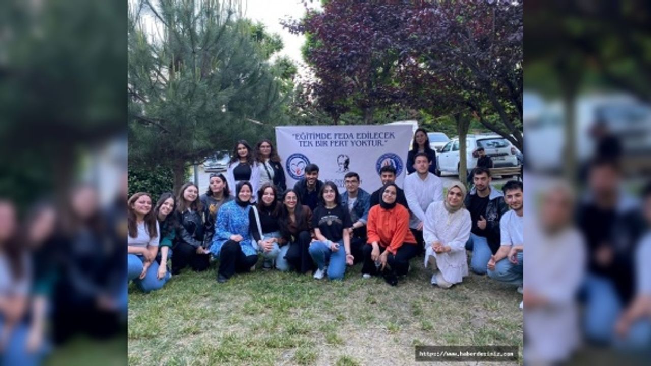 Özel Eğitim Kulübü, Aileleri Bilgilendirmek İçin Arnavutköy’de Buluştu