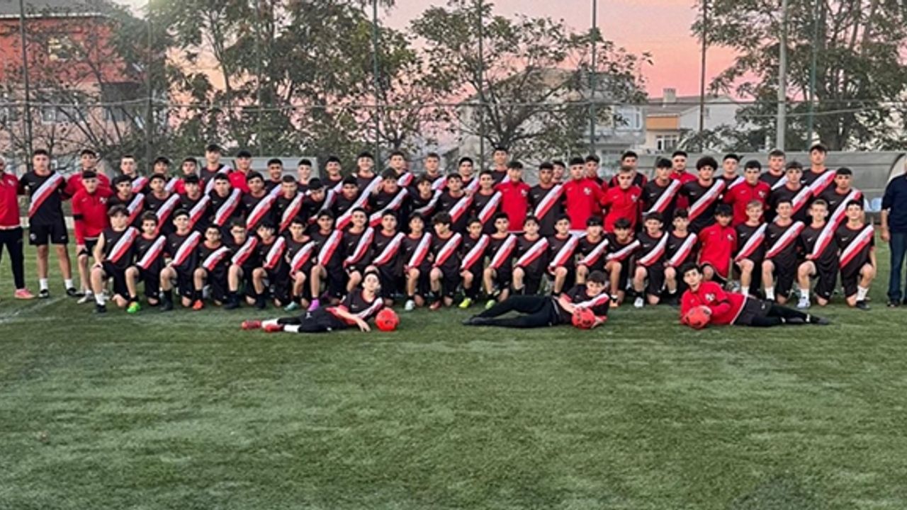 Anadolu Kafkas Spor emin adımlarla zirveye koşuyor
