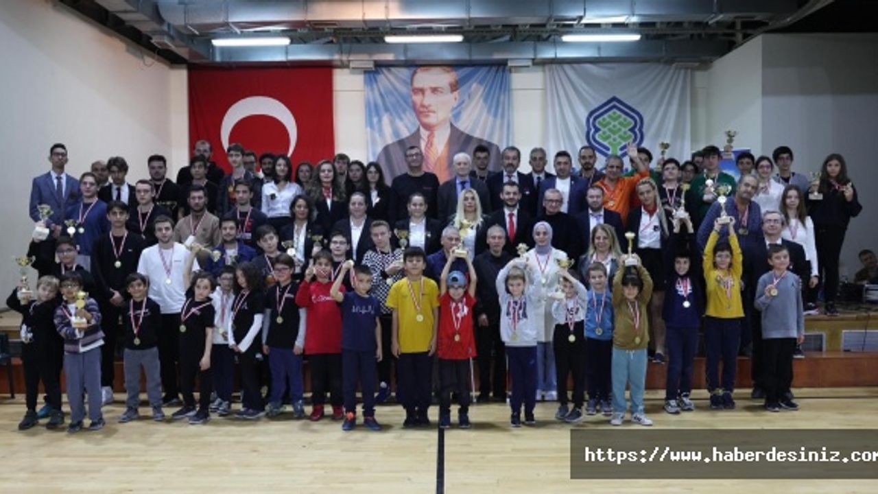 Bakırköy'de sporcular madalyalarına kavuştu