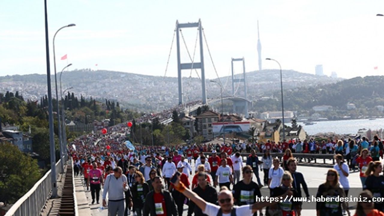 İSTANBUL MARATONU BİR KEZ DAHA KITALARI AŞIYOR