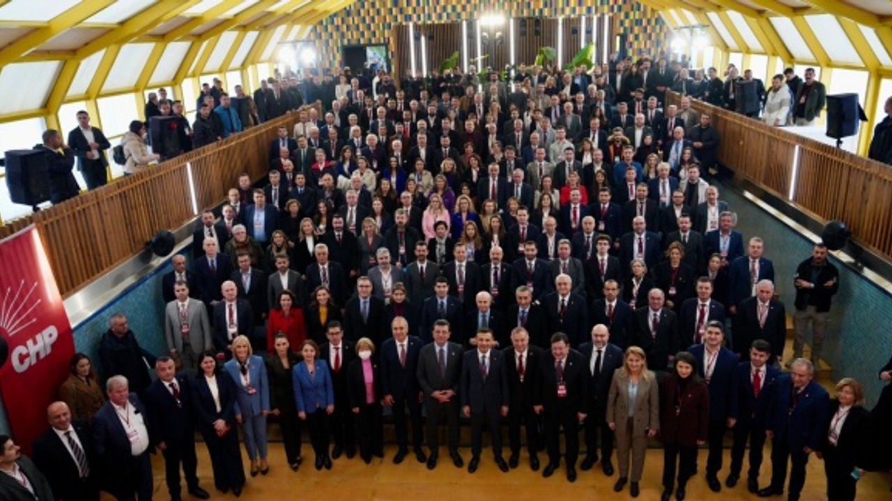 CHP’nin Yerel Yönetimler ve Eğitim Çalıştayı İstanbul’da Başladı