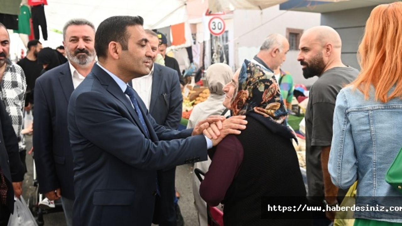 Beyoğlu'nda emekllere destek sürüyor
