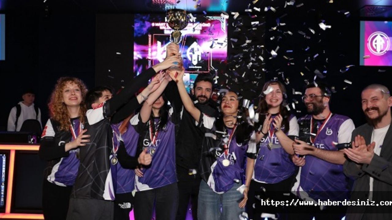 Bağcılar Belediyesi’nden kadınlara E-Spor sürprizi