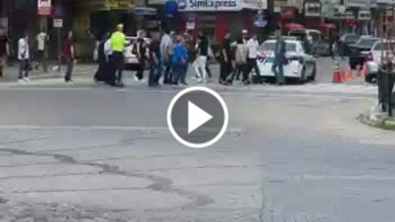 Güler yüzlü polisler Uşak halkının gönlünü fethetti