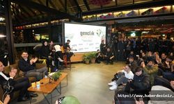 AK Parti İBB Adayı Murat Kurum, Ümraniyeli gençlerle bir araya geldi