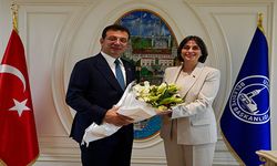 İmamoğlu'ndan İstanbul'da Kadın Belediye Başkanlarına Destek