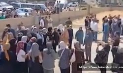 Narin'in cenazesinde ip gibi dizilip fotoğraf çektirdiler