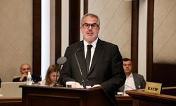 CHP’li Erdoğan’dan AK Parti İlçe Başkanına Sert Sözler: “Şov Yapmaya Gerek Yok”