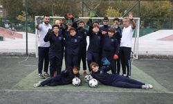 TÜRKİYE’NİN YILDIZ KALECİLERİ YETİŞİYOR