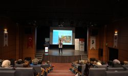 Maltepe Belediyesi’nden “Meme Kanseri ve Obezite” Paneli