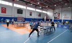 Büyükçekmece’de 40 Yaş Üstü Masa Tenisi Turnuvası Nefes Kesti