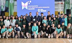 4 Bin Öğrenciye Ücretsiz Dijital Eğitim Desteği Gaziosmanpaşa’da Başladı