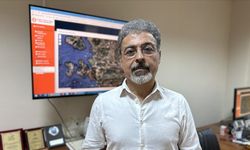 Sındırgı Depremi Sonrası Sözbilir'den;Hasarlı Binaları Boşaltın Uyarısı