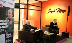 Küçükçekmece Belediyesi İmzalı Kitaplar Müzesi’nde Edebiyat Dolu Buluşma