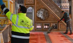 Beşiktaş’ta Ramazan Öncesi Camilerde Hummalı Çalışma