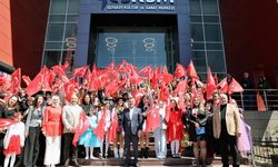 ÇOCUKLARIN HAYAL DÜNYASI TUVALE YANSIDI