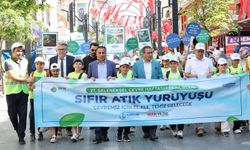 Bağcılarlı Miniklerden Sıfır Atık Defilesi