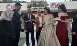 Ömür Boyu Mutluluğa "Söz" Verdiler