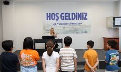 MÜZİK AKADEMİSİ MAHALLE MAHALLE YENİ YETENEKLERİ KEŞFEDİYOR