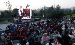 KÜÇÜKÇEKMECE’DE YAZ AKŞAMLARI SİNEMAYLA RENKLENİYOR