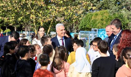 İETT’den Çatalca’daki Çocuklara Geri Dönüşümle Oyun Parkı