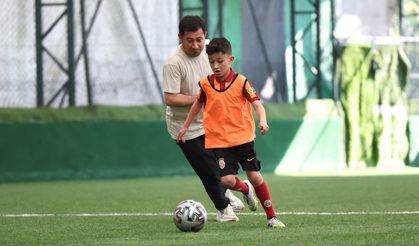 Babalar ve oğulları aynı sahada buluştu