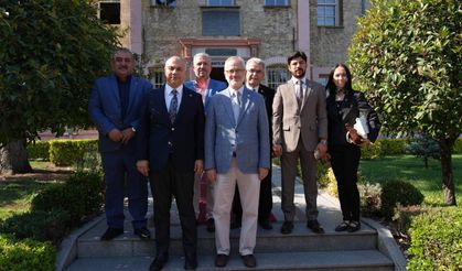 BBP KÜÇÜKÇEKMECE'DEN EĞİTİME DESTEK ZİYARETİ