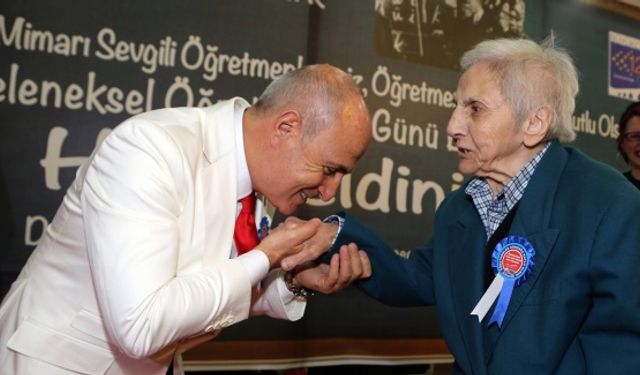 “Eserinin üzerinde imzası olmayan yegâne sanatkârdır öğretmen’’