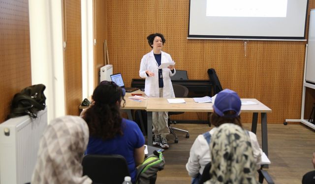 Eyüpsultan'da kadınlar stresle başetmeyi öğreniyor