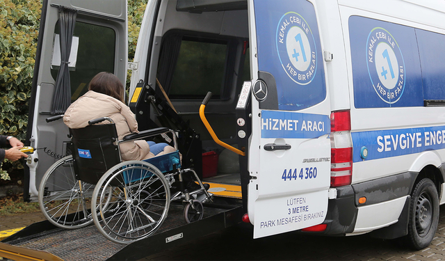 Yaşlı Hasta ve özel gereksinimli vatandaşlara ulaşım desteği