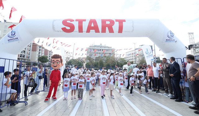 Bağcılar, 3. Çocuk Şöleni ve Maratonu’na Ev Sahipliği Yaptı