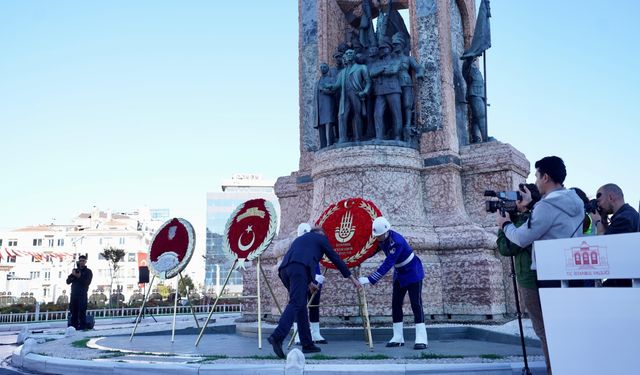 İstanbul’un Kurtuluşunun 102. Yılında Taksim’de Anlamlı Buluşma