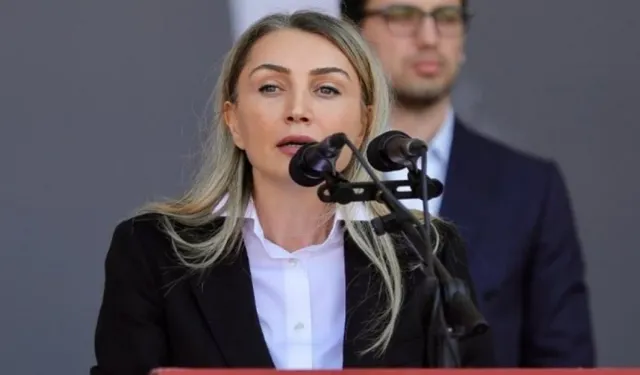 Dilek İmamoğlu’ndan hicivli tepki: “Roma’yı da Ekrem İmamoğlu’nun yaktığı iddia ediliyor”