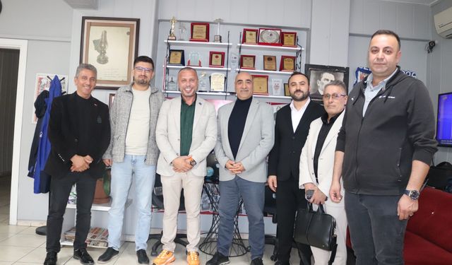 Anahtar Parti'den Samimi Bir Ziyaret: Küçükçekmece'de Hedef Büyük