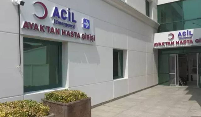 Sakarya’da Yurtta Tavuk Döner Yiyen 14 Öğrenci Zehirlendi