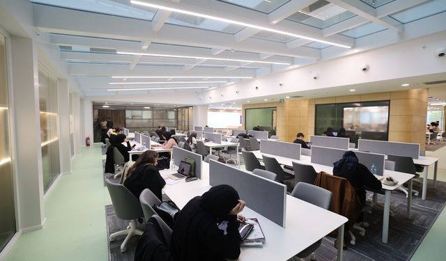 Bağcılar’da Nurullah Genç Kütüphanesi Açıldı