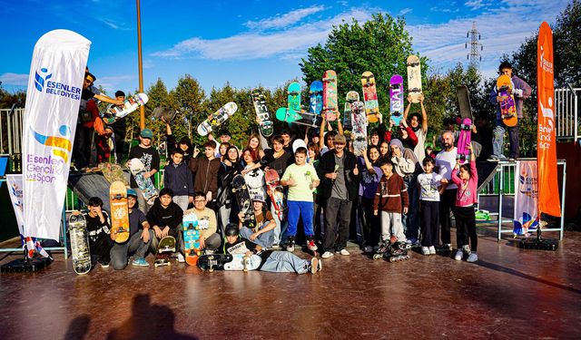 Esenler’de Kaykay Tutkunları Ahmet Minguzi’yi Anmak İçin Piste Çıktı