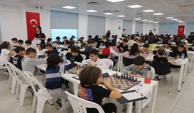 Atatürk’ün Gençleri Satrançta Buluşuyor