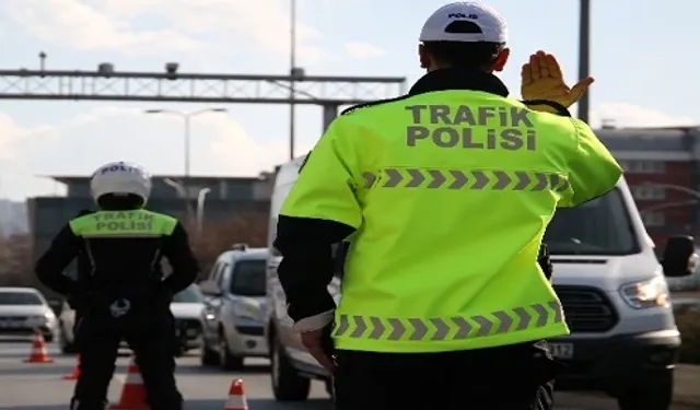 Ankara'da Trafik Düzenlemesi: Bazı Yollar Kapanacak